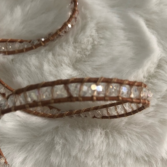 NWOT Victoria Emerson White Crystal/Tan Leather Wrap Bracelet - Picture 2 of 6